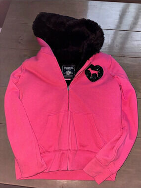 PINK Full-Zip FUR Hoodie Size Medium